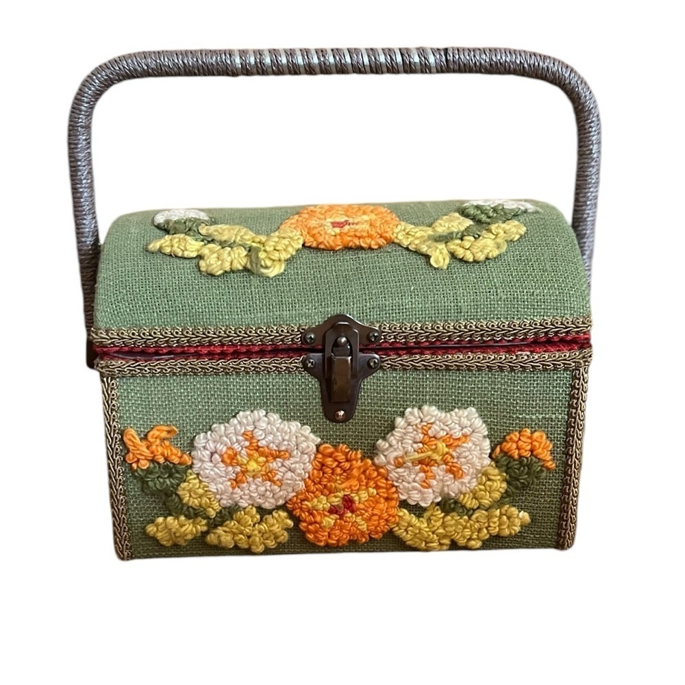 Vintage RARE JCPenney Crewel 70s Embroidered Sewing Notions Jewelry Trinket Box